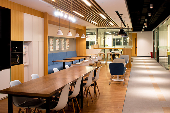 上海91看片成人免费